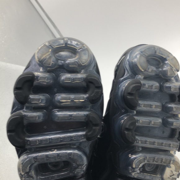 Nike Women’s Air Vapormax Plus DH1063-001 Black Running Sneaker USED Size 7.5 - Picture 8 of 12